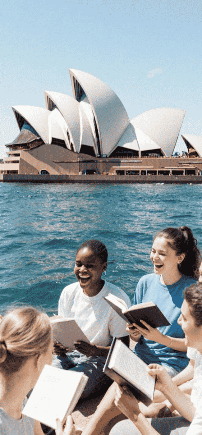 Study in Australia From Pakistan | With Apex Visas Pakistan (2)